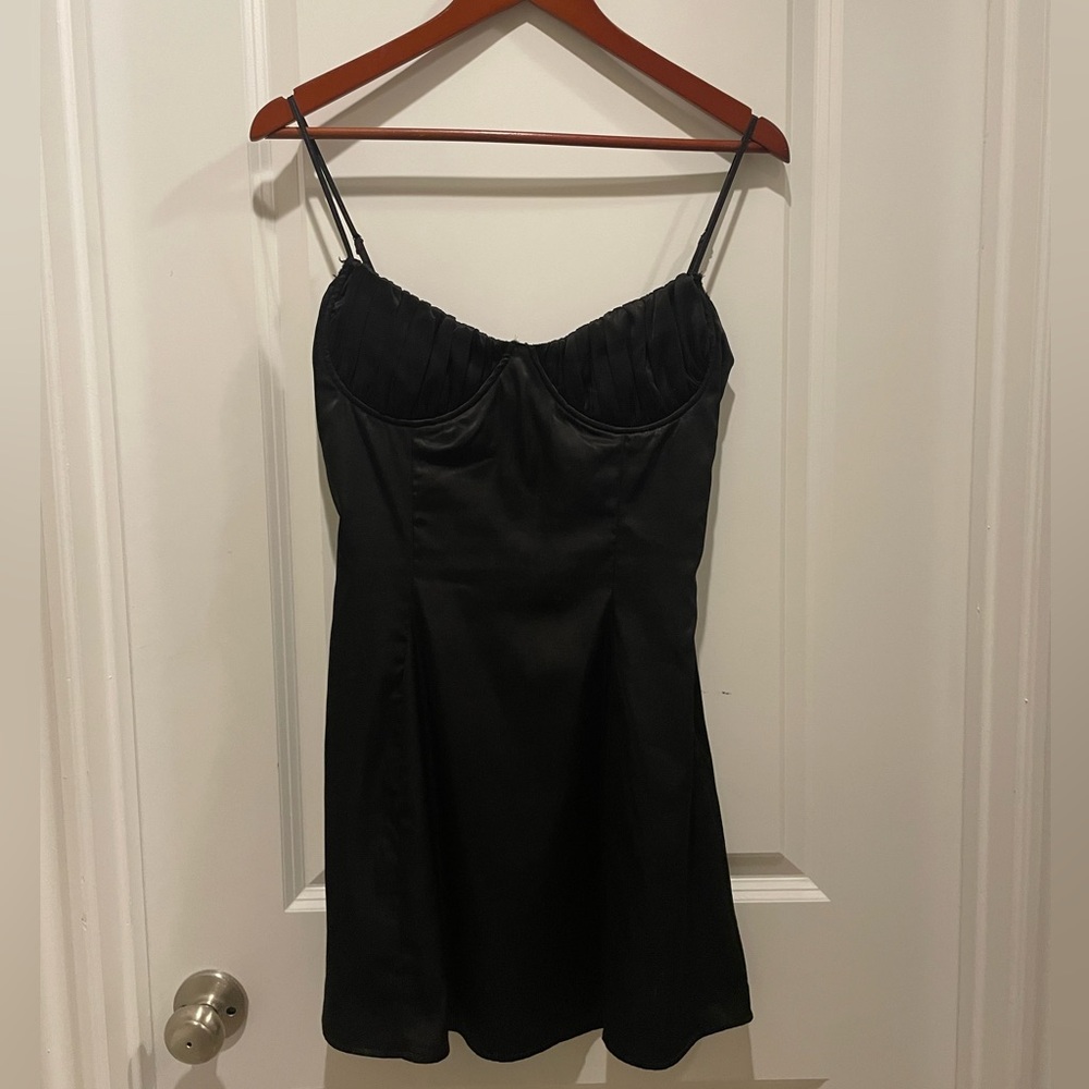 BLACK SHORT CORSET LIKE DRESS